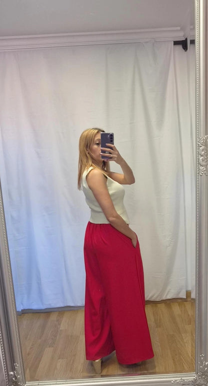 Pantalon rojo palazo pinzas