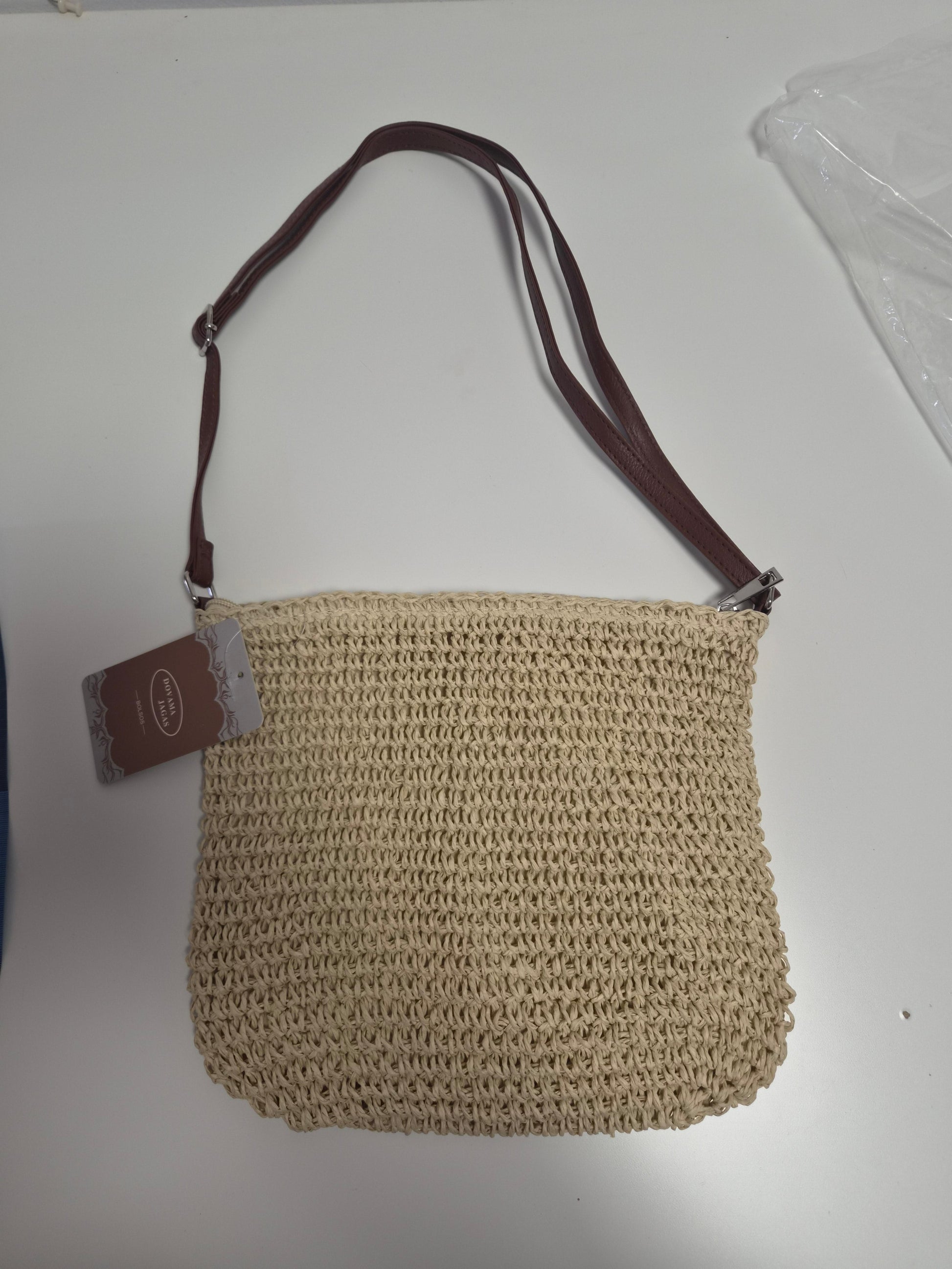Bolso Rafia Pompón Cuentas Madera - vista trasera