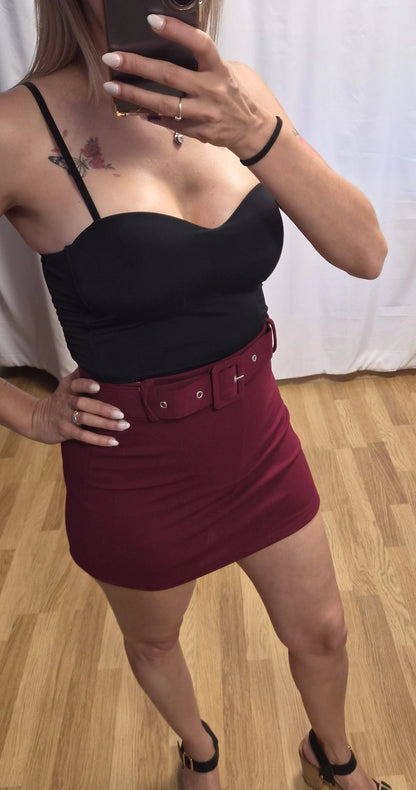 Falda Pantalón Burdeos - vista lateral