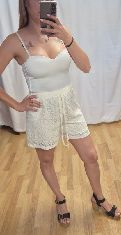 Short Encaje Crema - vista frontal completa