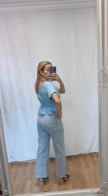 Blusa volante azul