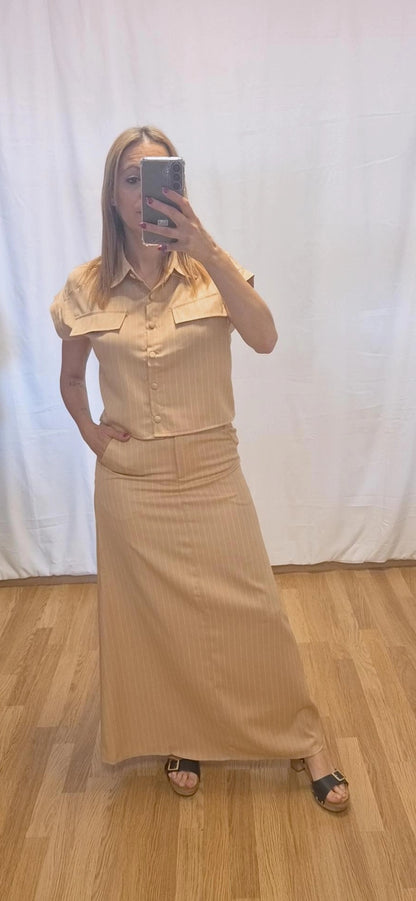 Conjunto camisa manga corta y falda larga rayas