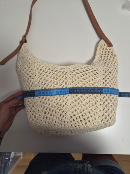 Bolso Hobo Crochet Crudo - medida ancho 40cm