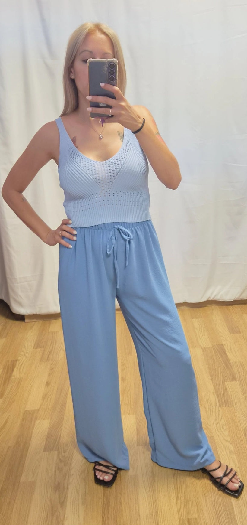 Pantalón Azul Claro Fluido - vista frontal