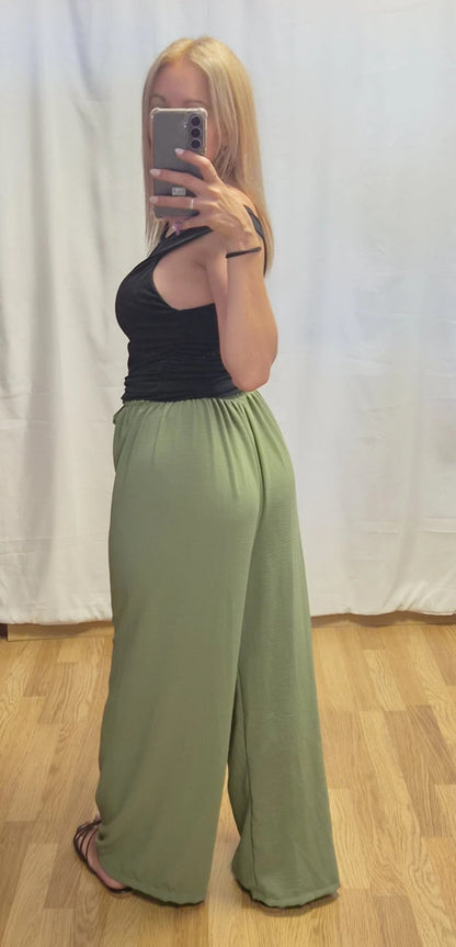 Pantalón Verde Fluido - vista lateral