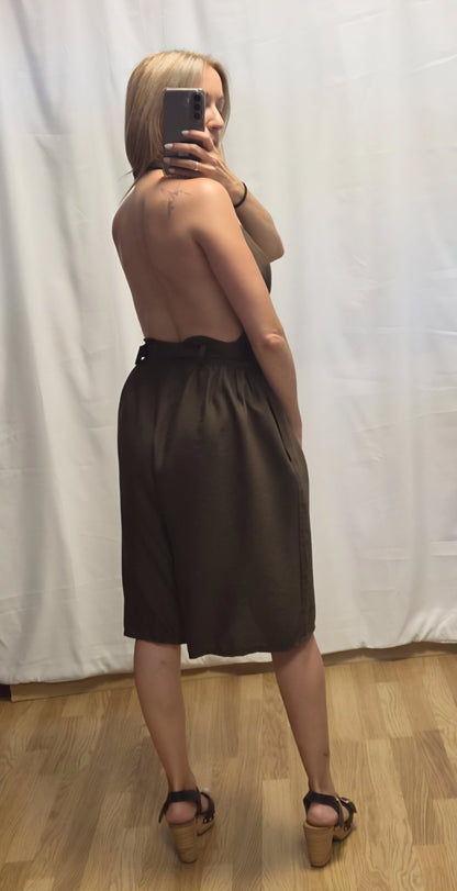 Mono Culotte Marrón - detalle cinturón