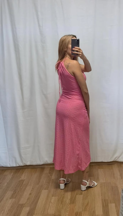 vestido midi asimetrico