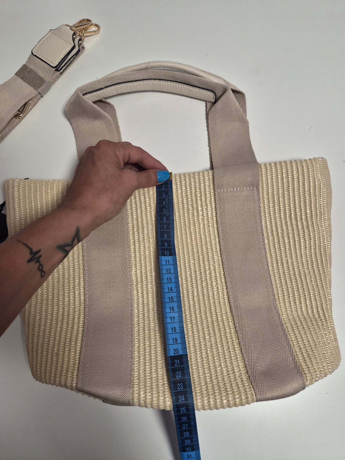 Bolso Tote Rafia Franjas Beige - medida alto 25cm