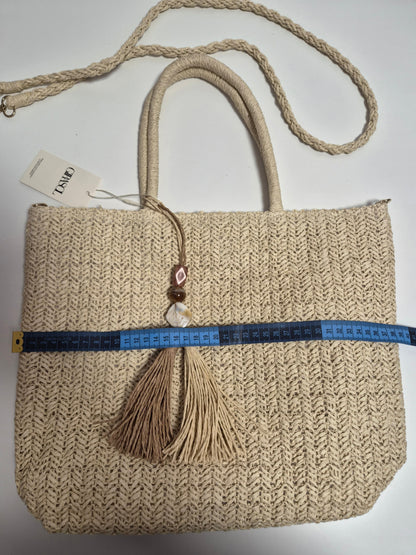 Bolso Tote Rafia Crudo con Pompón - medida ancho 40cm